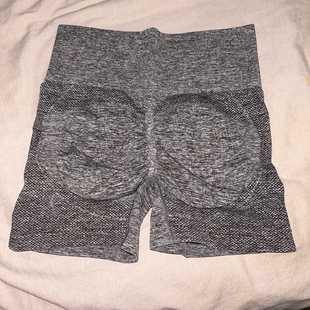 Butt scrunch shorts